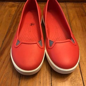 Crocs flats